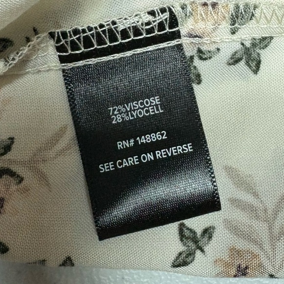 Torrid Blouse - Picture 4 of 5